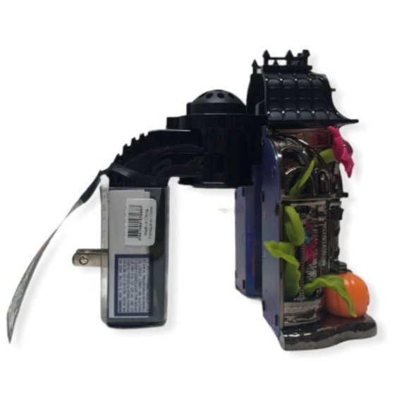 Bath & Body Works Halloween 2021 Haunted Conservatory Nightlight Wallflower NWT - Picture 2 of 5